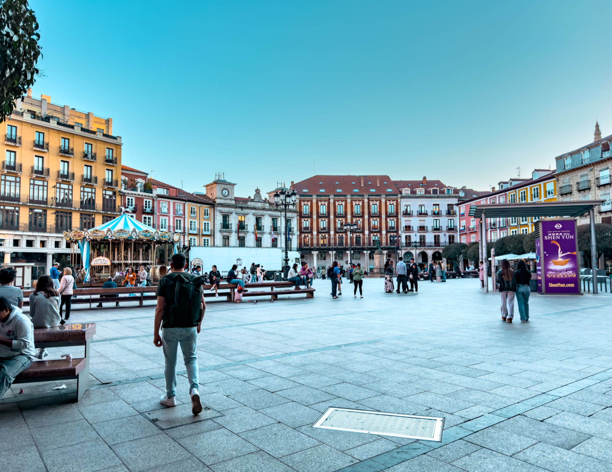 Burgos Travel Guide (8).png